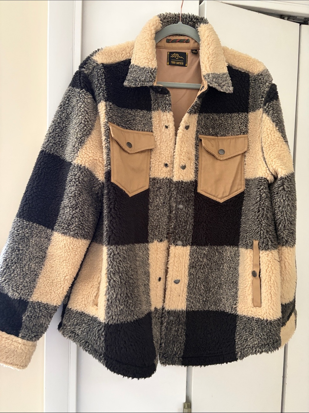 Todd Snyder -L.L.Bean Black, Cream & Gray Sherpa Plaid Jacket